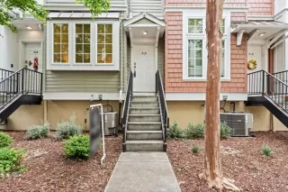 Photo #3: ML82027924 Listing 