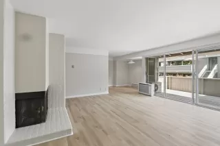 Photo #6: ML82027945 Listing 