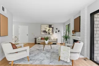 Photo #5: ML82028027 Listing 