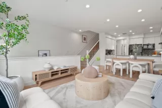 Photo #6: ML82028060 Listing 