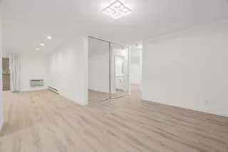 Photo #3: ML82028064 Listing 