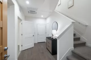 Photo #6: ML82028065 Listing 