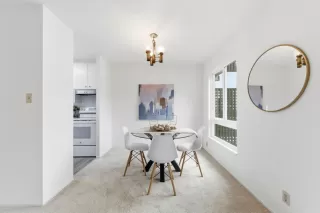 Photo #5: ML82028151 Listing