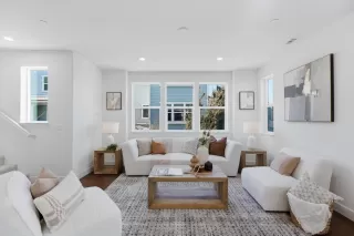 Photo #2: ML82028155 Listing 