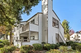 Photo #2: ML82028343 Listing