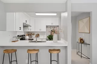 Photo #4: ML82028343 Listing