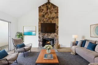 Photo #6: ML82028424 Listing