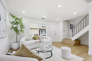 Photo #3: ML82028483 Listing