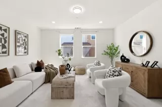 Photo #5: ML82028506 Listing 