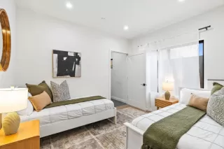 Photo #6: ML82028513 Listing 