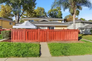 Photo #3: ML82028552 Listing 