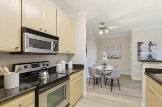 Photo #6: ML82028571 Listing 