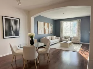 Photo #2: ML82028588 Listing 