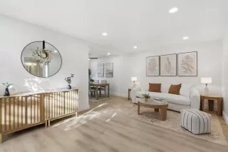 Photo #3: ML82028608 Listing