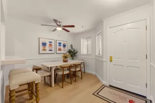 Photo #5: ML82028609 Listing 