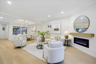 Photo #3: ML82028630 Listing