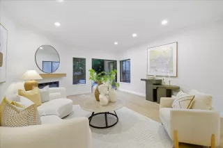 Photo #5: ML82028630 Listing