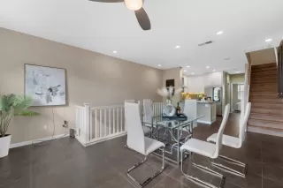 Photo #2: ML82028631 Listing