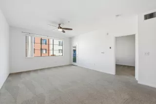 Photo #3: ML82028708 Listing 