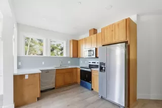 Photo #3: ML82028733 Listing