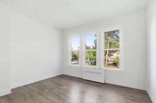 Photo #4: ML82028733 Listing