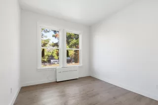 Photo #6: ML82028733 Listing