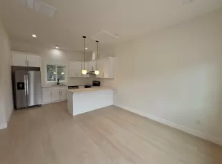 Photo #3: ML82028764 Listing 