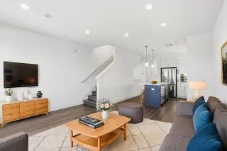 Photo #6: ML82028767 Listing 