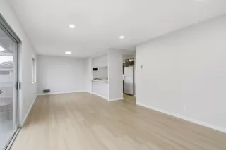 Photo #5: ML82028794 Listing