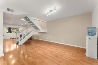 Photo #6: ML82028813 Listing 