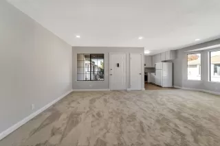 Photo #4: ML82028823 Listing