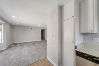 Photo #5: ML82028823 Listing