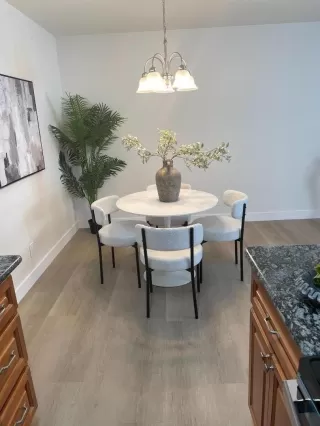 Photo #4: ML82028837 Listing 