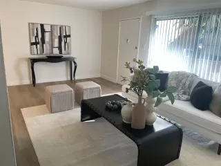 Photo #5: ML82028837 Listing 