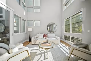 Photo #2: ML82028862 Listing