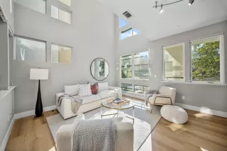 Photo #3: ML82028862 Listing