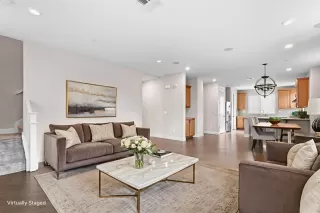 Photo #5: ML82028880 Listing