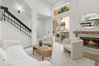 Photo #6: ML82028915 Listing