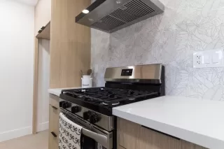 Photo #6: ML82028942 Listing