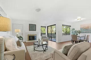 Photo #6: ML82028978 Listing