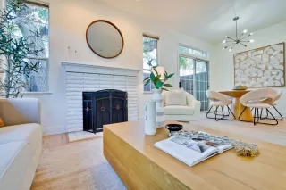 Photo #4: ML82029209 Listing