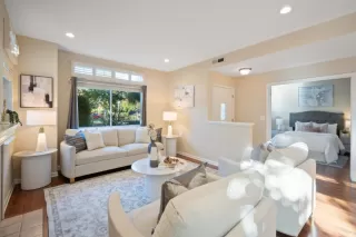 Photo #4: ML82029243 Listing 