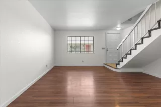 Photo #6: ML82029251 Listing 