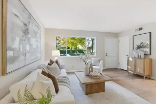 Photo #5: ML82029254 Listing 