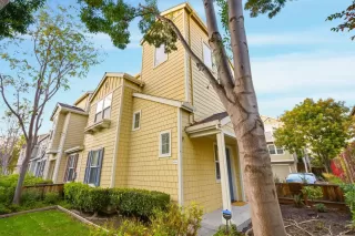 Photo #5: ML82029289 Listing 