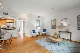 Photo #6: ML82029303 Listing