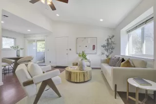 Photo #6: ML82029331 Listing 