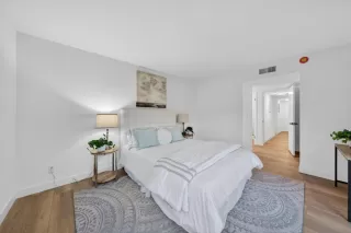 Photo #3: ML82029339 Listing