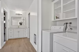 Photo #4: ML82029412 Listing 