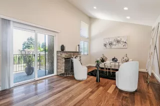 Photo #5: ML82029442 Listing 